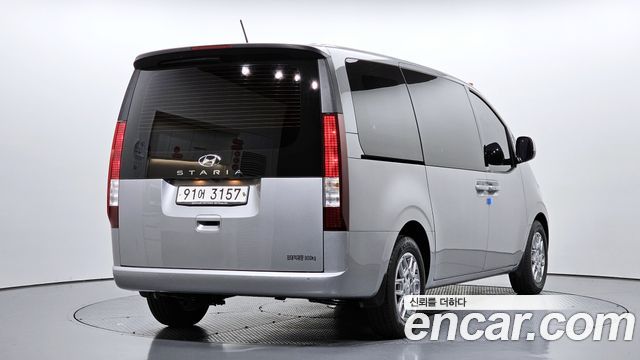 Hyundai Staria из Кореи Encar