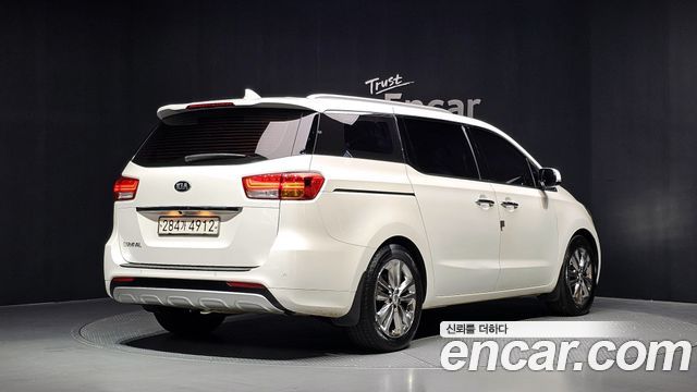 Kia Carnival 9-seater Prestige — пробег 98 895 км — фото 2 из 5