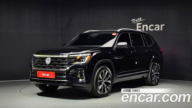 Volkswagen Atlas 2.0 TSI R-LINE 7-Seater — пробег 7 264 км — фото 1 из 5