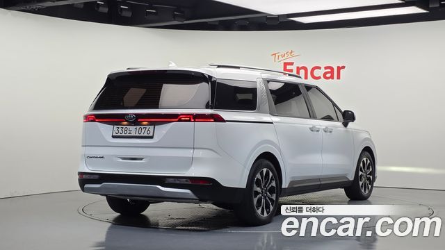 Kia Carnival из Кореи Encar
