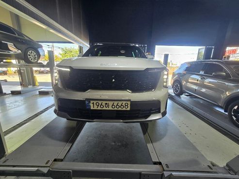 Kia Sorento HEV 1.6 2WD Prestige — пробег 82 094 км