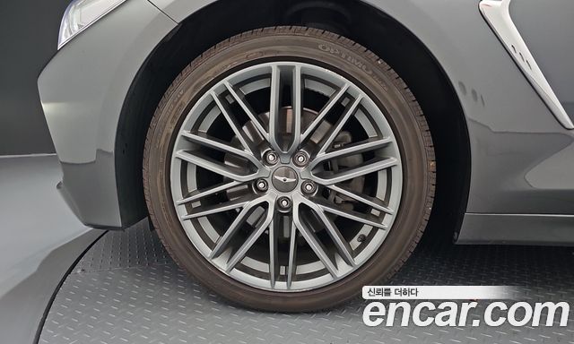 Genesis G70 из Кореи Encar