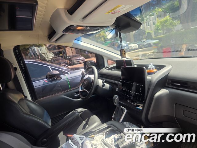Hyundai Staria из Кореи Encar
