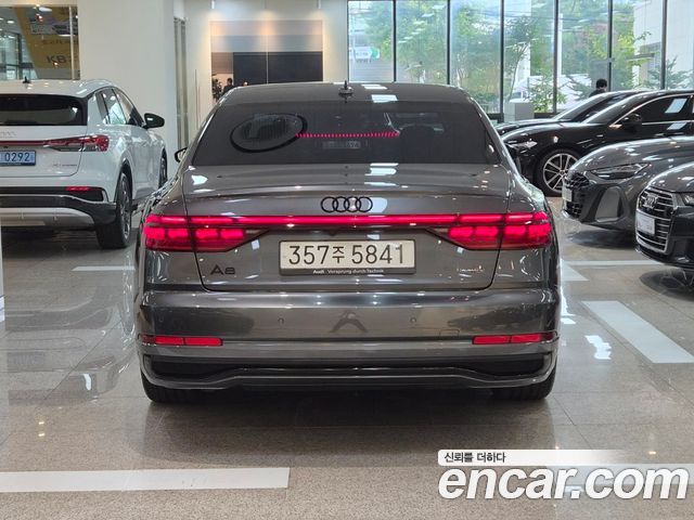 Audi A8 50 TDI Quatrro Black Edition — пробег 2 200 км — фото 4 из 5