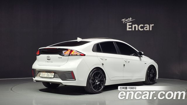 Hyundai Ioniq из Кореи Encar