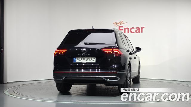 Volkswagen Tiguan 2.0 TDI Prestige — пробег 108 160 км — фото 4 из 5