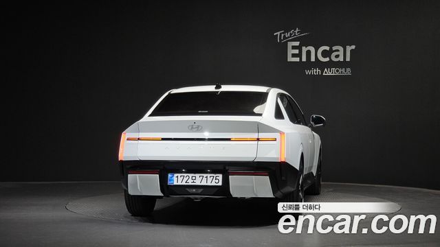 Hyundai AVANTE 2.0 Inspiration — пробег 60 км — фото 4 из 5