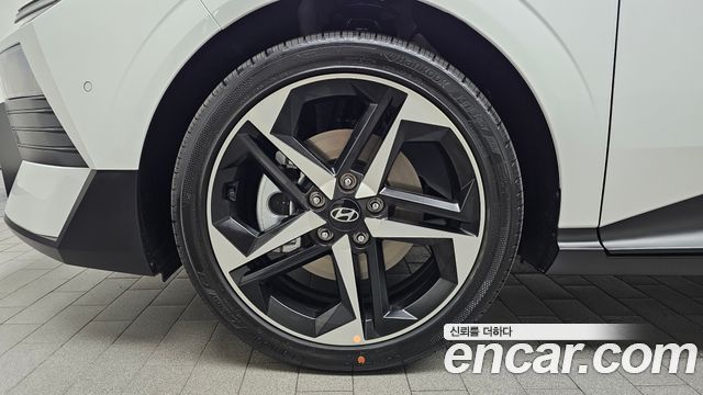 Hyundai AVANTE 2.0 Inspiration — пробег 60 км — фото 5 из 5