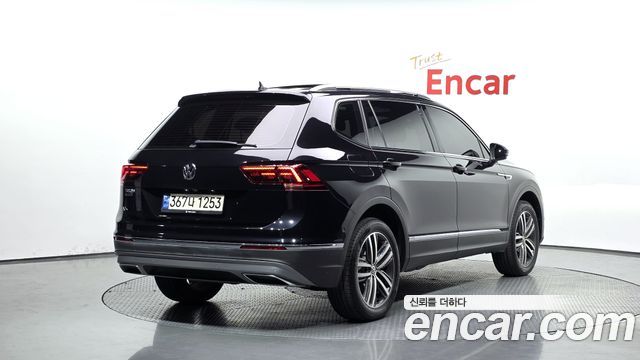 Volkswagen Tiguan 2.0 TDI Prestige — пробег 74 438 км — фото 2 из 5