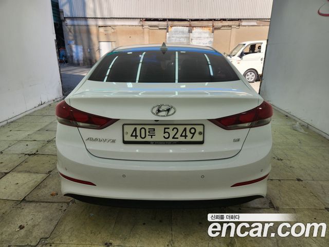 Hyundai AVANTE 1.6 GDI Modern — пробег 136 201 км — фото 3 из 5