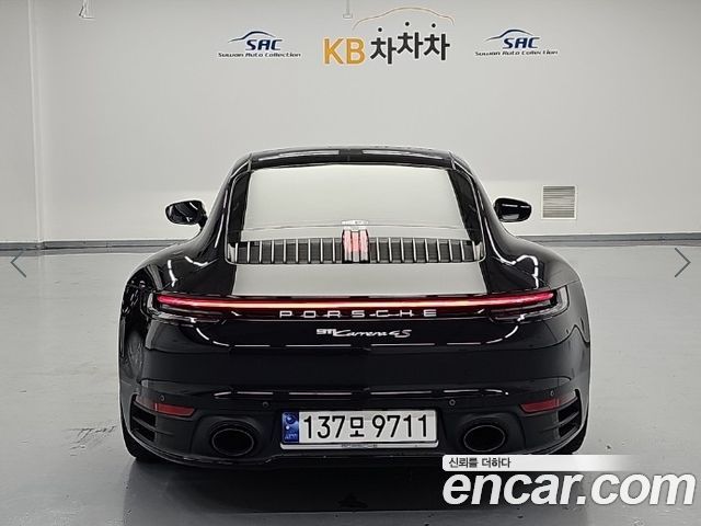 Porsche 911 Carrera 4 — пробег 7 341 км — фото 2 из 5