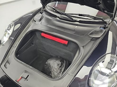 Porsche 911 Carrera 4 — пробег 7 341 км — фото 5 из 5