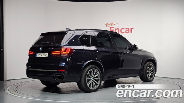 BMW X5 xDrive M50d — пробег 166 745 км — фото 2 из 5