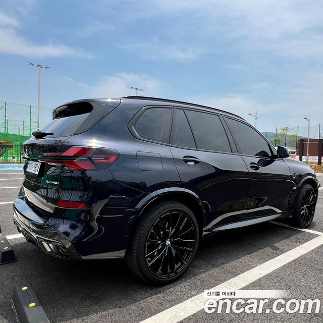 BMW X5 xDrive 40i M Sport — пробег 27 600 км — фото 2 из 5