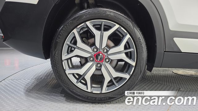 Kia Seltos из Кореи Encar