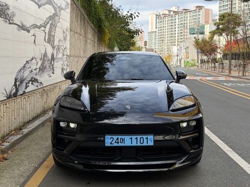 Porsche Macan Turbo — пробег 18 000 км — фото 3 из 5
