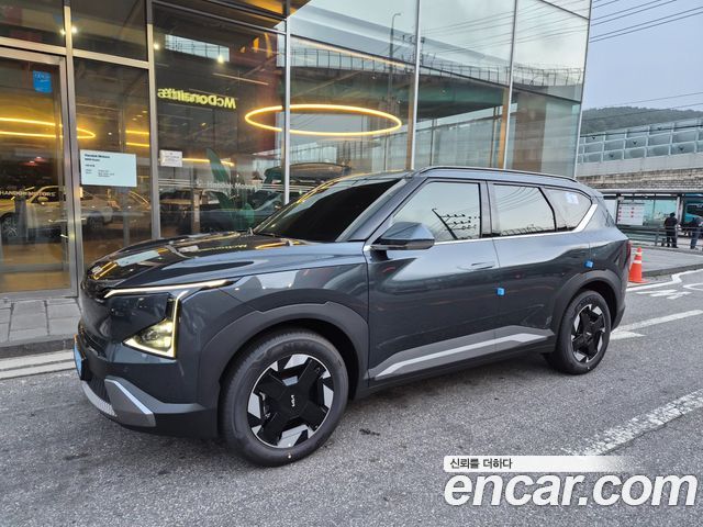 Kia EV5 Long Range 2WD AIr — пробег 564 км — фото 2 из 5