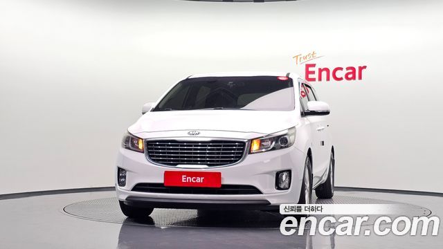 Kia Carnival 11-seater Deluxe — пробег 148 337 км — фото 3 из 5
