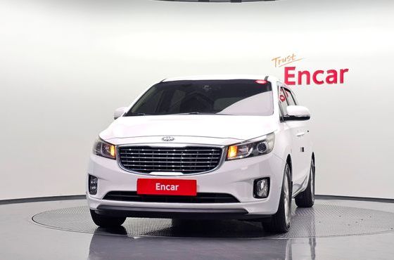 Kia Carnival 11-seater Deluxe — пробег 148 337 км — фото 3 из 5