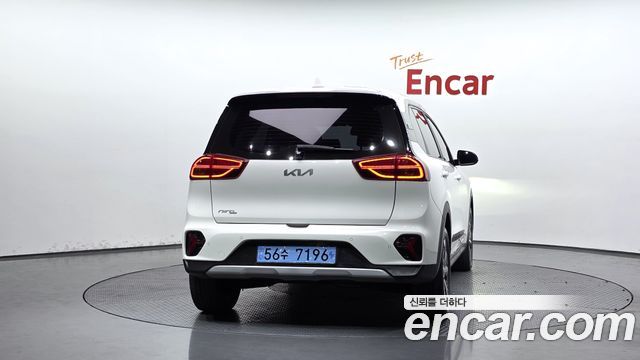 Kia Niro Air — пробег 113 532 км — фото 4 из 5