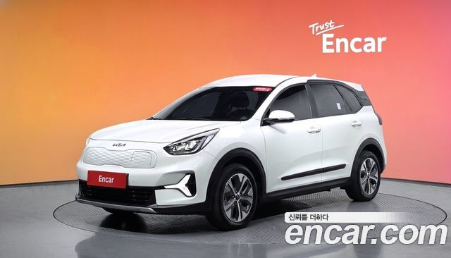 Kia Niro Air — пробег 113 532 км — фото 1 из 5