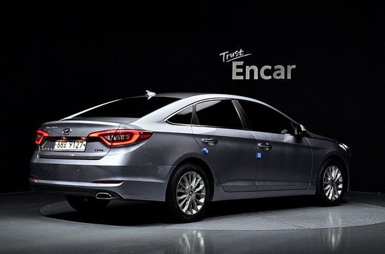 Hyundai Sonata 2.0 Smart — пробег 138 982 км — фото 2 из 5