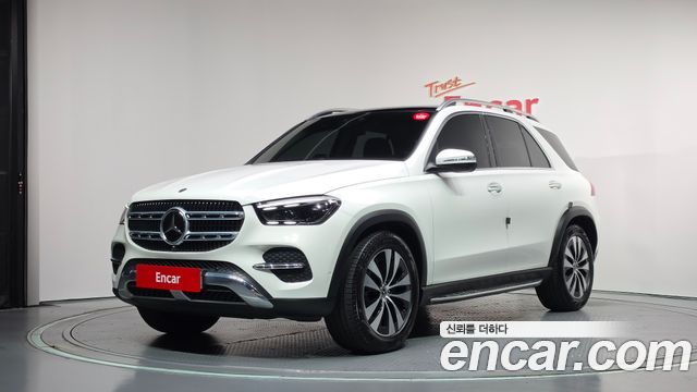Mercedes-Benz GLE-Class GLE300d 4MATIC — пробег 39 748 км — фото 1 из 5