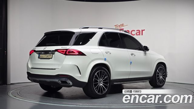 Mercedes-Benz GLE-Class GLE450 4MATIC — пробег 148 090 км — фото 2 из 5