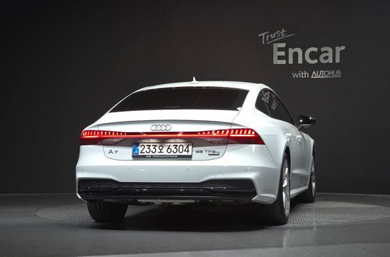Audi A7 55 TFSI e Quattro Premium — пробег 8 920 км — фото 4 из 5
