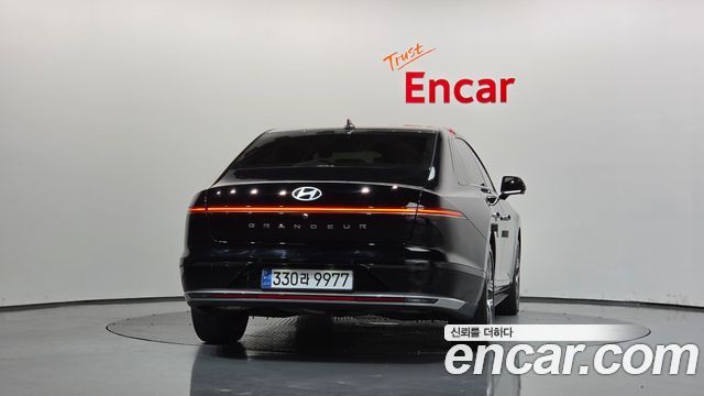 Hyundai Grandeur из Кореи Encar