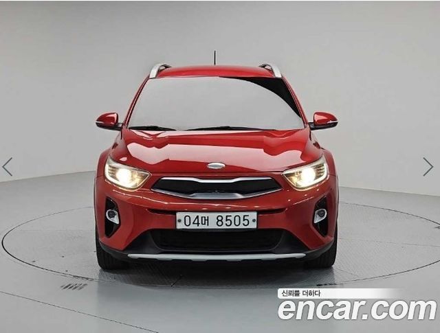 Kia Stonic из Кореи Encar