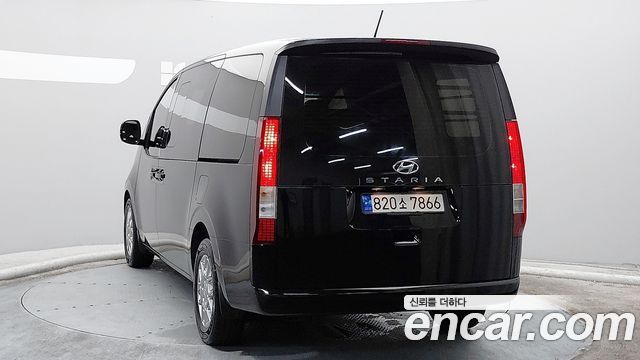 Hyundai Staria из Кореи Encar