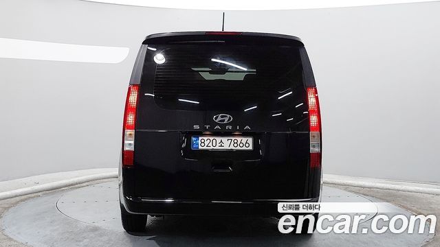 Hyundai Staria из Кореи Encar