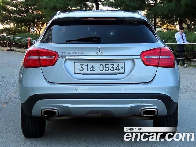 Mercedes-Benz GLA-Class GLA200 d — пробег 87 004 км — фото 4 из 5