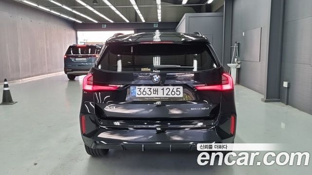 BMW X1 sDrive 18d M Sport — пробег 29 004 км — фото 4 из 5