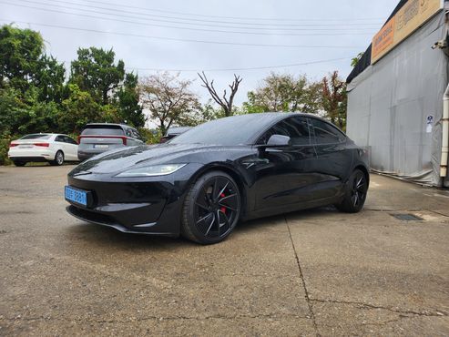 Tesla Model 3 Performance AWD — пробег 1 187 км — фото 1 из 5