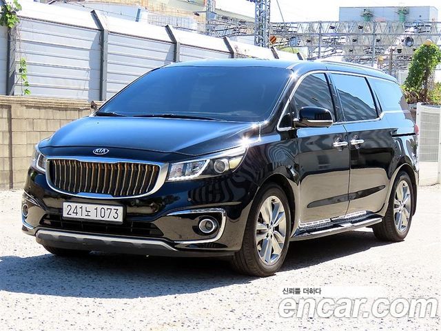 Kia Carnival 9-seater Prestige — пробег 147 092 км — фото 2 из 5