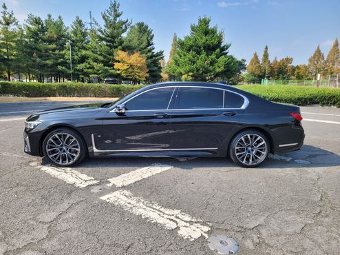 BMW 7-Series 740Li xDrive M Sport Package — пробег 162 126 км — фото 3 из 5
