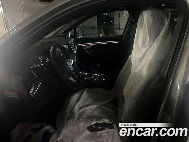 Volkswagen Touareg 3.0 TDI R-Line — пробег 5 км — фото 5 из 5