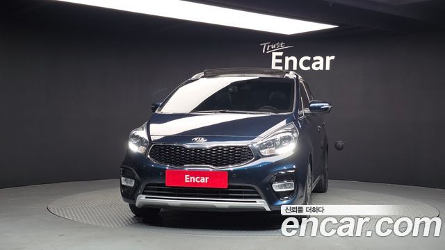 Kia Carens из Кореи Encar