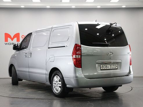 Hyundai Starex 3-Seater VAN Modern — пробег 172 675 км — фото 4 из 5