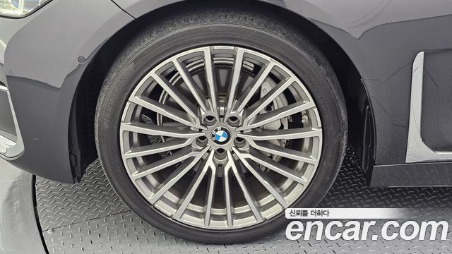 BMW 7-Series из Кореи Encar