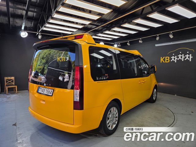 Hyundai Staria из Кореи Encar