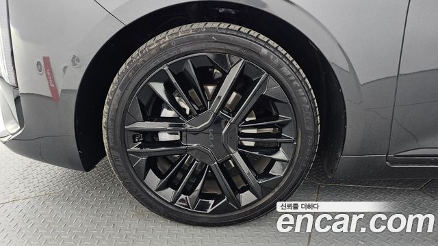 Kia K8 Signature Black — пробег 30 132 км — фото 5 из 5