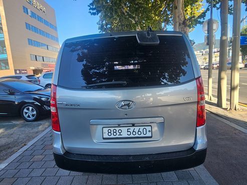 Hyundai Starex Van 3-Seater Style — пробег 112 809 км — фото 4 из 5