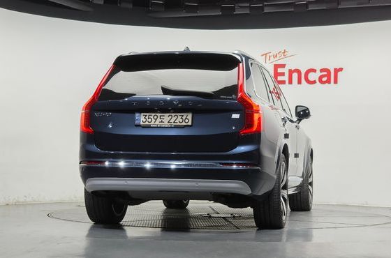Volvo XC90 T8 Ultimate Bright Hybrid — пробег 73 978 км — фото 4 из 5