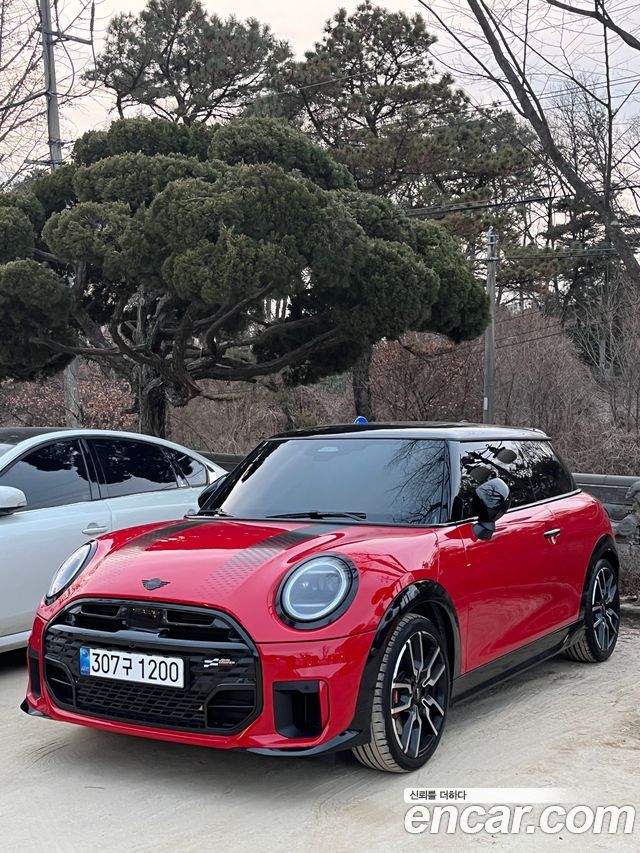 Mini Cooper JCW — пробег 5 156 км — фото 1 из 5