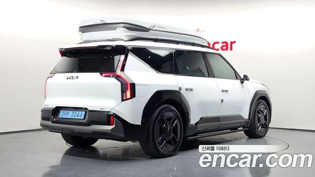 Kia EV9 из Кореи Encar
