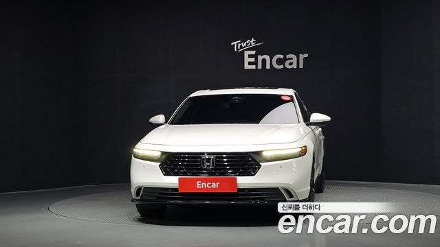 Honda Accord 2.0 Hybrid Touring — пробег 22 995 км — фото 3 из 5