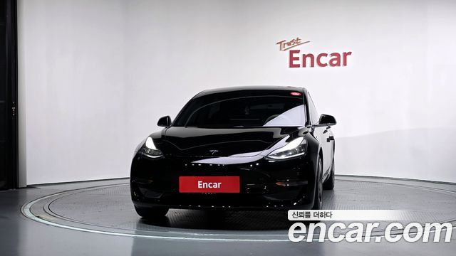 Tesla Model 3 Standard Range Plue RWD — пробег 71 206 км — фото 3 из 5